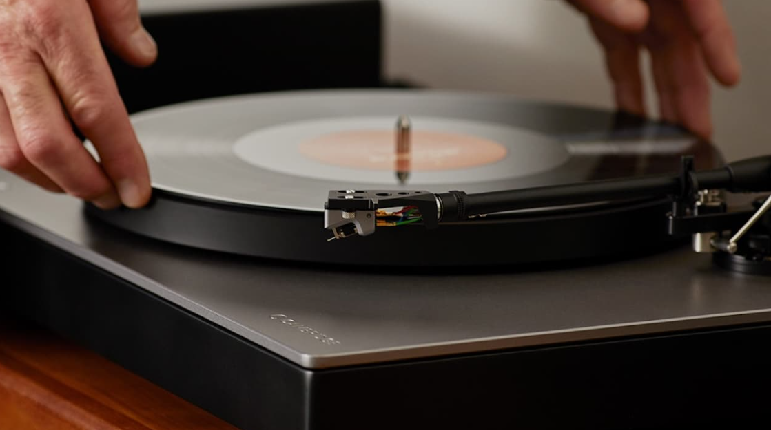 Le renouveau des disques vinyles : redécouvrir la chaleur du son analogique